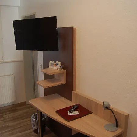 Hotel-restaurant Ammertmann מלון 3*