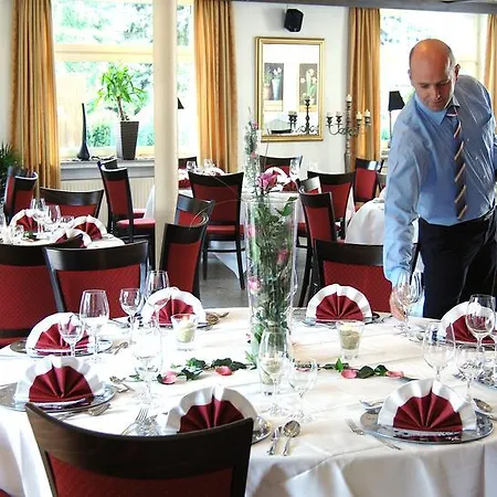 מלון Hotel-restaurant Ammertmann גרונאו